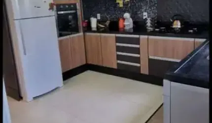 Casa Sobrado em Indaiatuba, Condomínio Vila Rica com 3 quartos e 1 suíte - 198m²