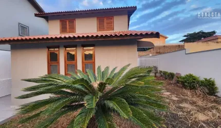 Casa Sobrado em Indaiatuba, Vila Suíça com 4 quartos sendo 1 suíte - 162 m²