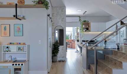 Casa Sobrado em Indaiatuba, Condomínio Park Real com 3 quartos - 164 m²