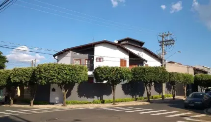 Casa à Venda, Jardim Regina, 3 quartos, 1 suíte, 242 m²