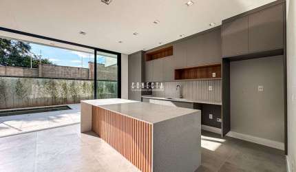 Sobrado, Condomínio Residencial Milano com 4 suítes - 299 m²