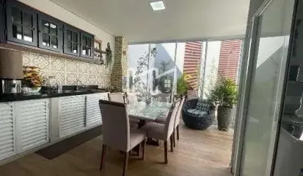 Casa Térrea - 2 dormitórios com 1 suíte, 86 m²