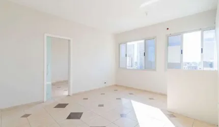 Sala à venda, 56 m² por R$ 162.000,00 - Centro - Curitiba/PR
