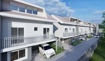Sobrado com 3 dormitórios à venda, 113 m² por R$ 600.000,00 - São João - Curitiba/PR
