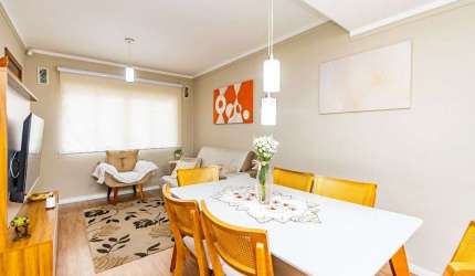 TRIPLES COM 3 SUITES EM CONDOMINIO FECHADO