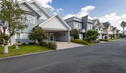 Casa com 3 dormitórios à venda, 295 m² por R$ 2.200.000,00 - Santa Felicidade - Curitiba/PR