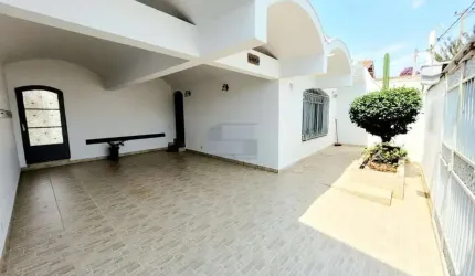 Casa à venda, Centro, ideal para montar um negócio em  Indaiatuba, SP