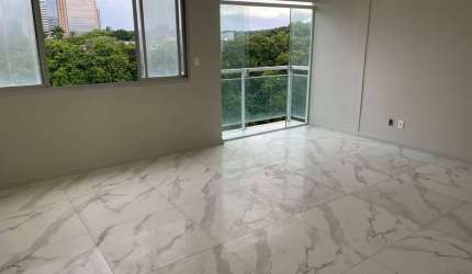 3/4 com suíte + Dependência - Edifício Grandes Mares - Itaigara