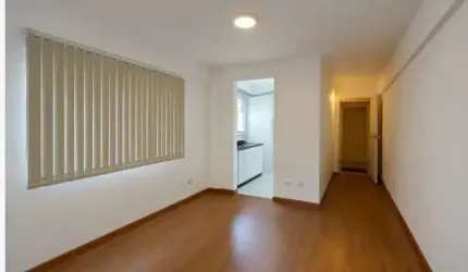 Apartamento para Venda em Curitiba, Portão, 1 dormitório, 1 banheiro, 1 vaga