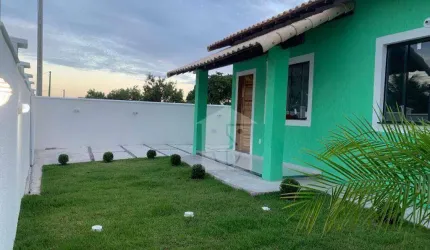 Casa com 2 dormitórios à venda, 79 m² por R$ 385.000,00 - Jacaroá - Maricá/RJ
