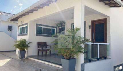 Casa com 3 dormitórios à venda, 188 m² por R$ 980.000 - Flamengo - Maricá/RJ