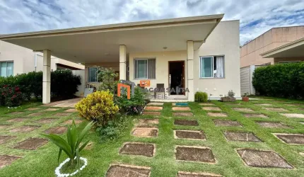 CASA DE TRÊS QUARTOS NO CONDOMÍNIO QUINTAS DO ALTÍSSINO - VALE DOS SONHOS