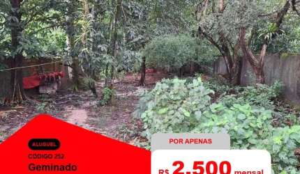CASA PARA LOCAÇÃO NO CENTRO