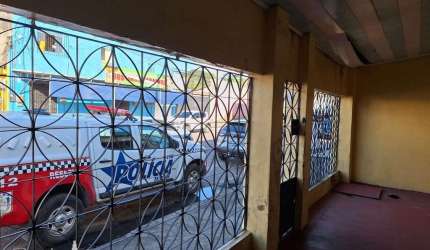 CASA PARA LOCAÇÃO NO COQUEIRO
