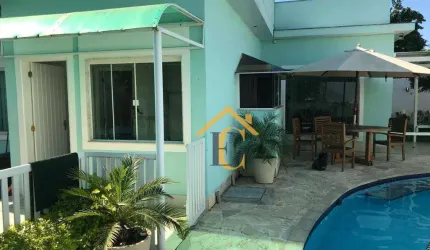 Casa com 3 dormitórios à venda, 360 m² por R$ 800.000,00 - Chácara Mariléa - Rio das Ostras/RJ