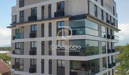 Cobertura duplex com vista para o mar