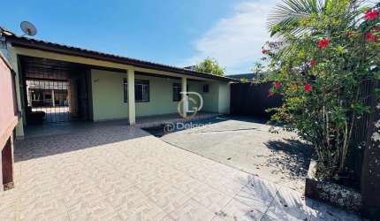 Casa com piscina a venda Albatroz Matinhos