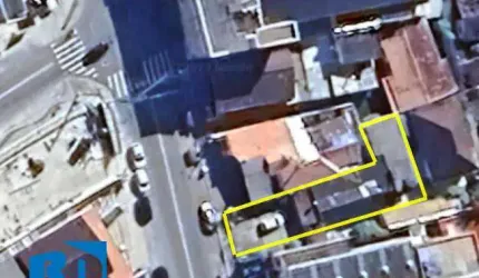 IMÓVEL EM RUA COMERCIAL NO CENTRO DE CARAGUATATUBA