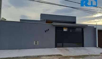 Casa Nova e Moderna Perto das Melhores Praias de Caraguatatuba