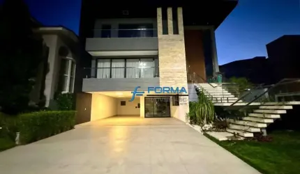 CASA NO CONDOMÍNIO SWISS PARK - FRENTE AO LAGO