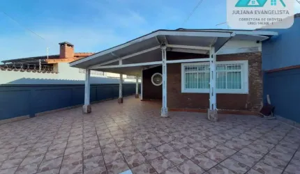 Casa à venda no bairro Martim de Sá - Caraguatatuba/SP