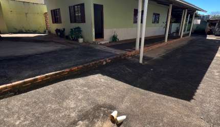 Excelente casa no Bairro Dona Zulmira / Jardim Patrícia