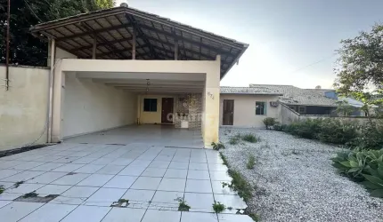 Casa de Alvenaria a Venda