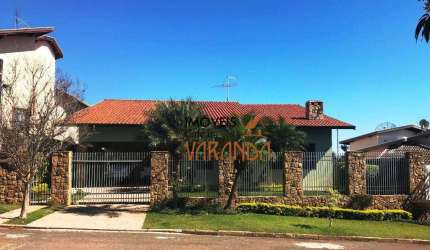 Casa à venda - Condomínio Colina dos Álamos - Valinhos/SP