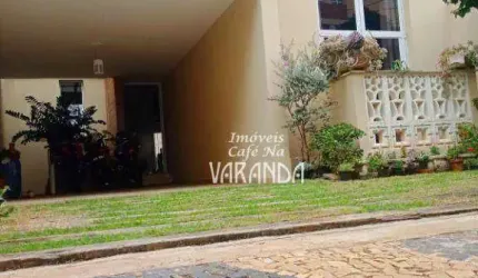 QUATRO DORMITÓRIOS ...TRÊS SUÍTES!!