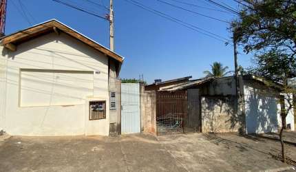 3 CASAS - BOAS PARA RENDA - JARAGUÁ