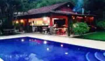 Sitio a Venda em Xerém D. de Caxias RJ.
