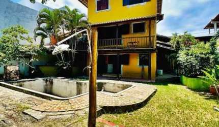 Casa para Venda em Lauro de Freitas, Vilas do Atlântico, 4 dormitórios, 2 suítes, 2 banheiros, 4 vagas
