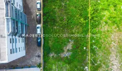Vendo um terreno a 1 quadra da Av. São Luís Rei de frança, próximo ao INCRA TURU