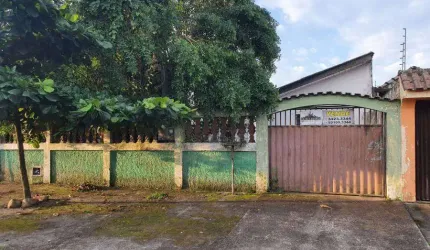 Casa com 2 quartos à venda na Rua Ildefonso Munhoz da Rocha, 2112, Vila Paranaguá, Paranaguá por R$ 300.000