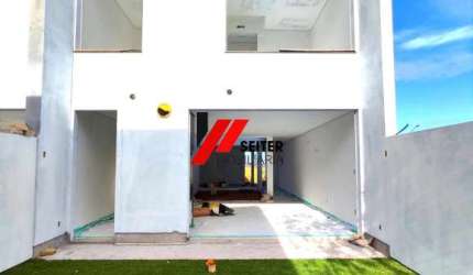 Casa 3 dormitórios sendo 1 suíte bairro Campeche