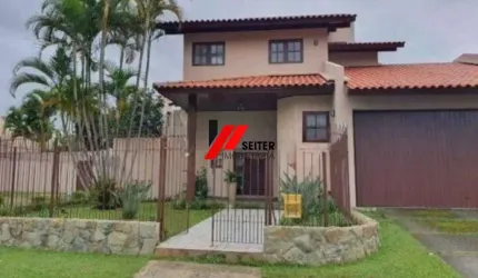 Casa de 5 dormitorios a venda Corrego Grande Florianopolis - UFSC