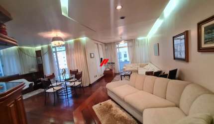 Apartamento de 4 dormitorios com 343 metros a venda Rua Esteves Junior centro de Florianopolis