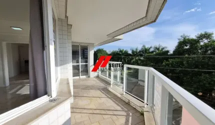 Apartamento a venda na Beira Mar Norte de Florianópolis