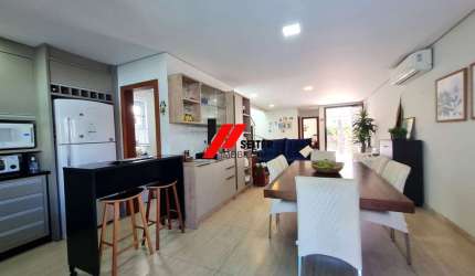 Casa à venda de 3 suites Cachoeira do Bom Jesus em Florianópolis condomínio Jardim Nova Cachoeira