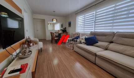 Apartamento à venda no Centro de Florianópolis.