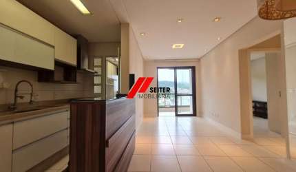 Apartamento de 2 dormitorios com suite a venda Itacorubi