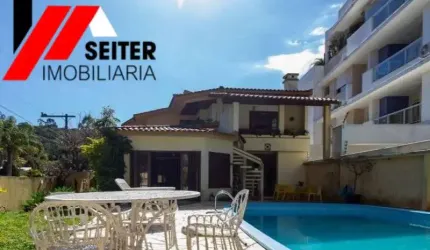 Casa comercial para locaçao Itacorubi Florianopolis
