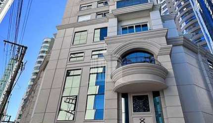 Apartamento no Ed. Santé Boutique da Embraed em Balneário Camboriú