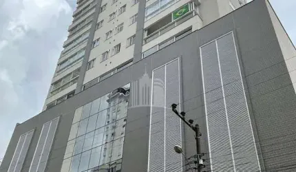 Cobertura Duplex próximo a Igreja Matriz em Balneário Camboriú