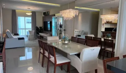Apartamento finamente mobiliado no Ed Melbourne  com 3 suítes e 2 vagas privativas em Balneário Camboriú