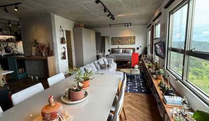 Apartamento com vista Completa e Permanente da Praia Brava