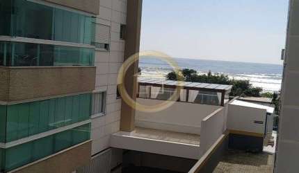 Apartamento com 03 quartos em frente mar da praia dos Ingleses