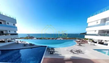 Cobertura 03 suítes, terraço com jacuzzi e vista mar, em condomínio de alto padrão na praia dos Ingleses