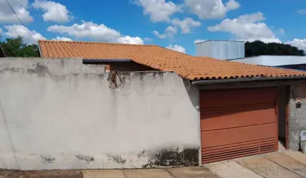 CASA NO JARDIM UNIVERSAL