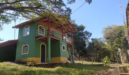 Oportunidade! Sitio comercial à venda em Esmeraldas-MG, bairro Vargem. 5 quartos, 1 suíte, 2 salas, 4 banheiros, 20.000,00 m².